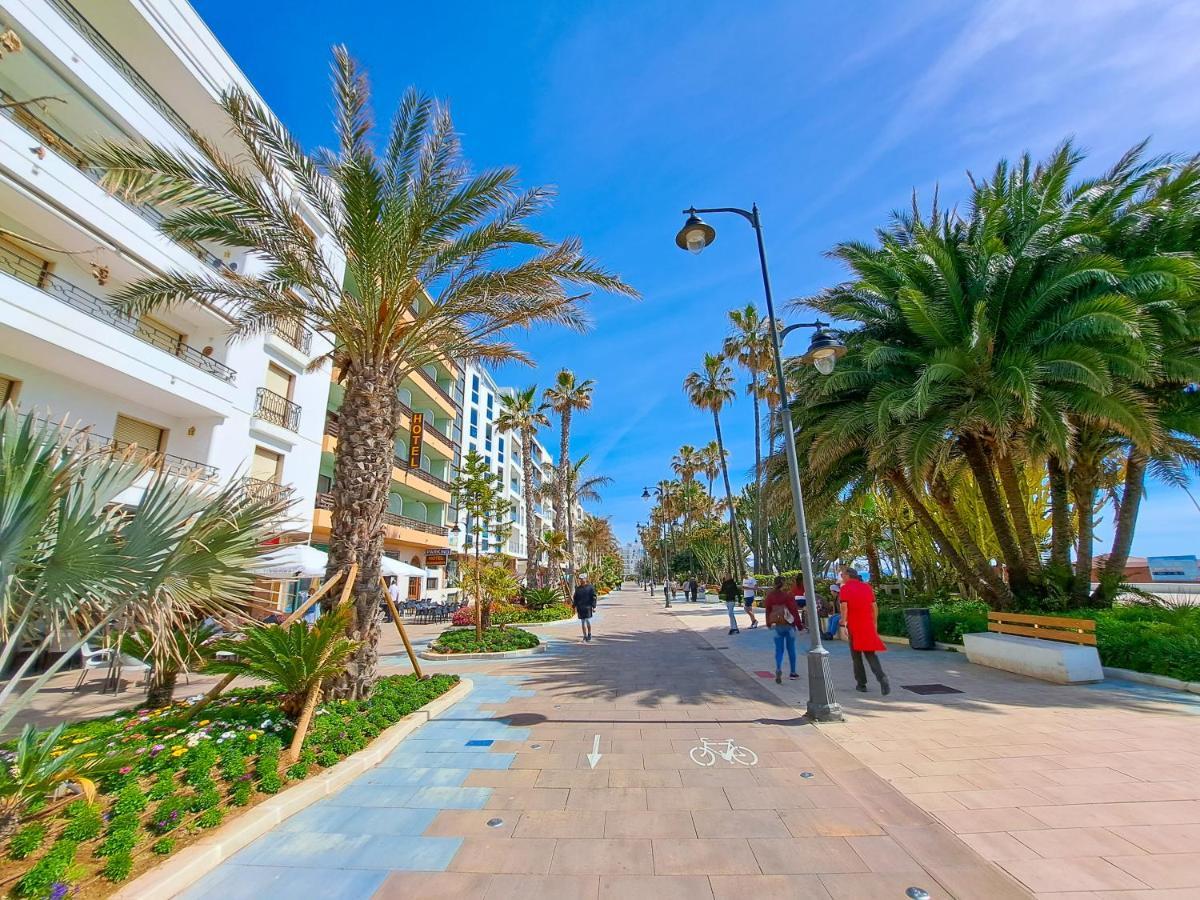 Great Location, Estepona Town Екстериор снимка
